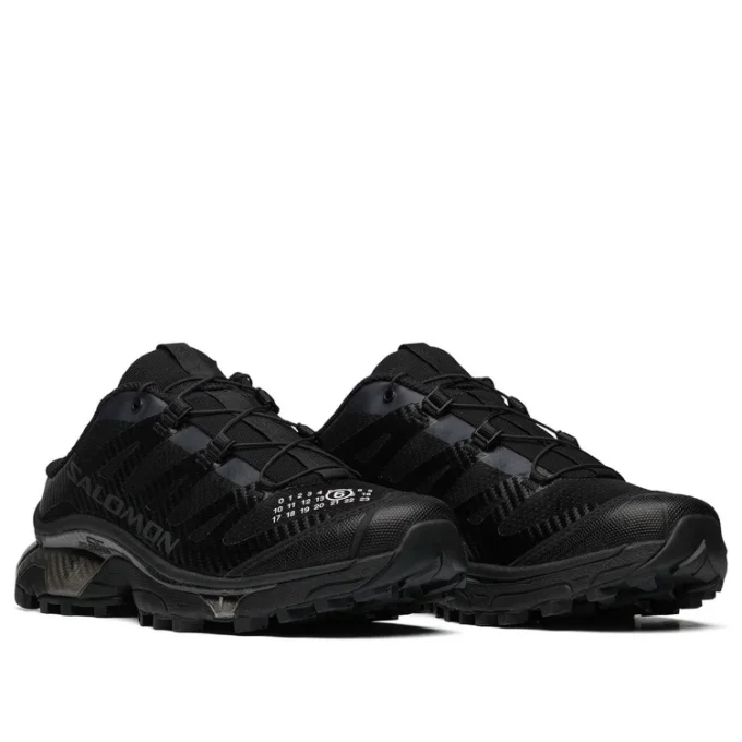 SALOMON x Maison Margiela XT-4 Mule “Negro” SALOMON x Maison Margiela XT-4 Mule “Negro”