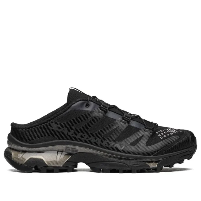 SALOMON x Maison Margiela XT-4 Mule “Negro” SALOMON x Maison Margiela XT-4 Mule “Negro”